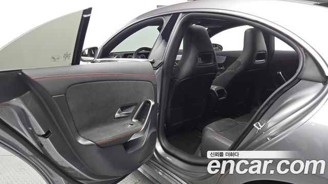 Mercedes-Benz CLA-Class 2024 — photo 16