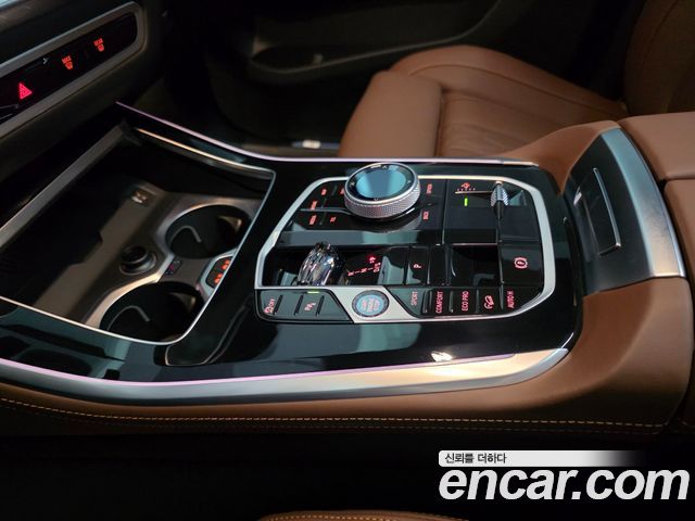BMW X5 2026 — photo 9