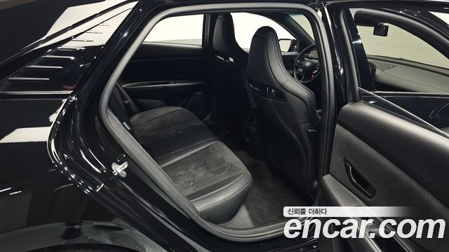 Hyundai AVANTE 2024 — photo 18