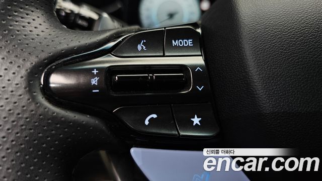 Hyundai AVANTE 2024 — photo 29