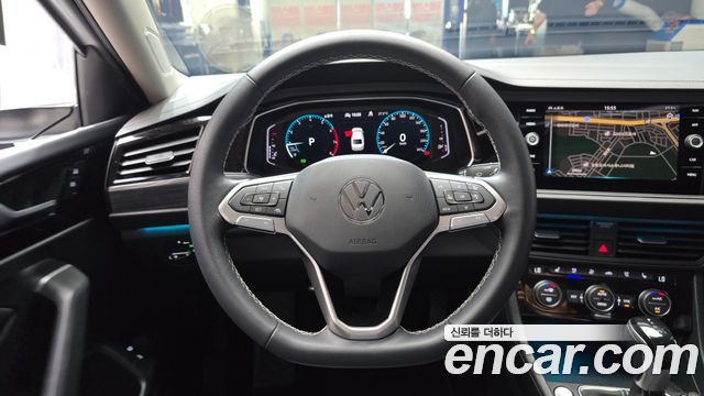 Volkswagen Jetta 2023 — photo 19
