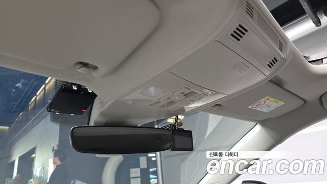 Volkswagen Jetta 2023 — photo 28