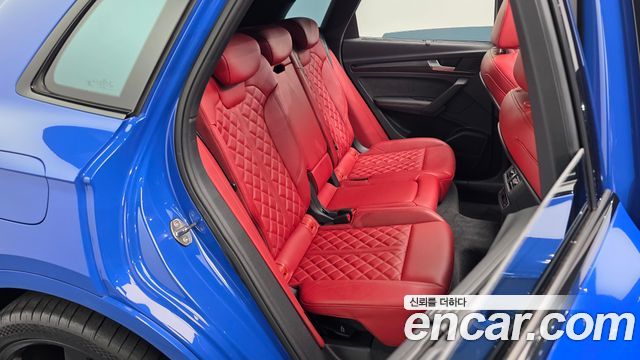Audi SQ5 2023 — photo 17
