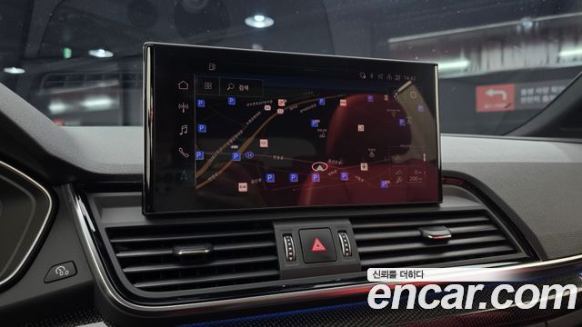 Audi SQ5 2023 — photo 20