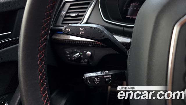 Audi SQ5 2023 — photo 26