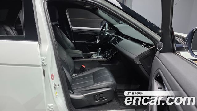 Land Rover Range Rover Evoque 2020 — photo 17