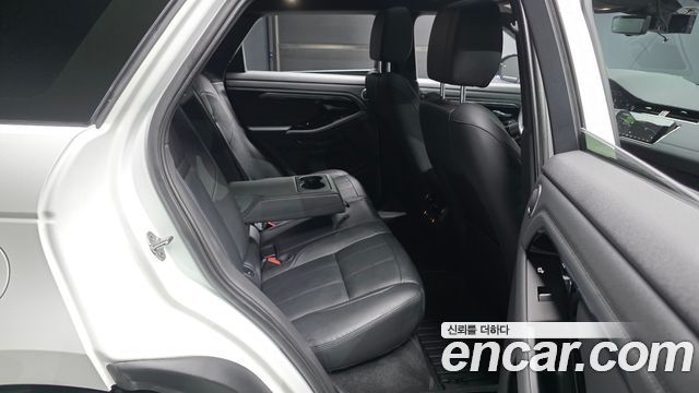 Land Rover Range Rover Evoque 2020 — photo 18