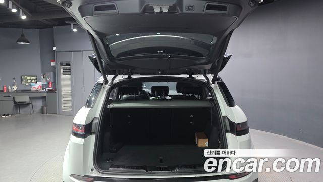 Land Rover Range Rover Evoque 2020 — photo 26