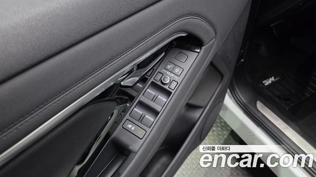 Land Rover Range Rover Evoque 2020 — photo 30