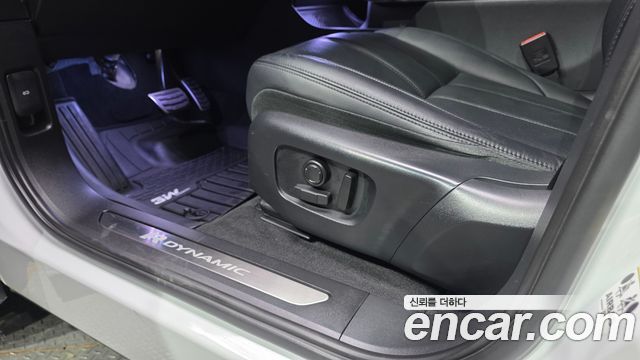 Land Rover Range Rover Evoque 2020 — photo 32