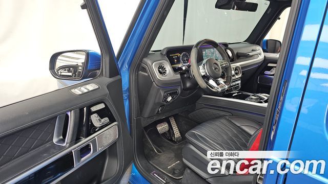 Mercedes-Benz G-Class 2022 — photo 13