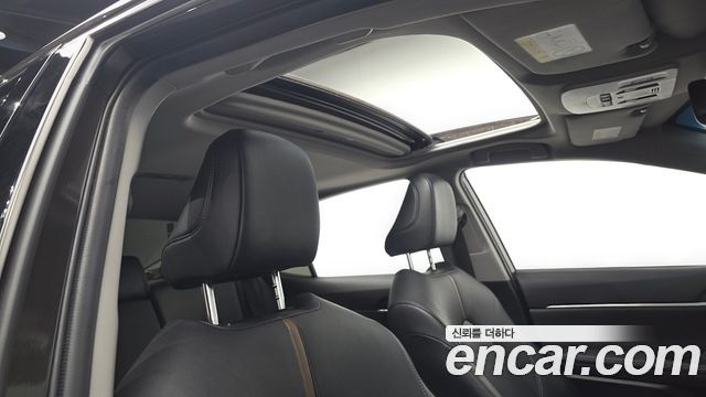 Toyota Camry 2019 — photo 21