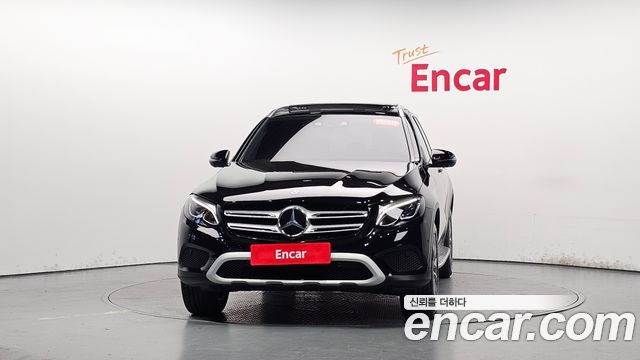 Mercedes-Benz GLC-Class 2019 — photo 3