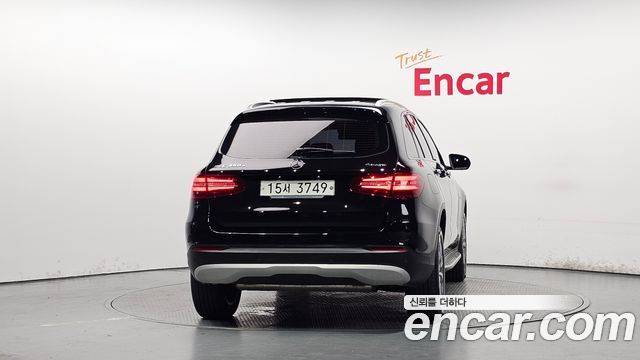 Mercedes-Benz GLC-Class 2019 — photo 4