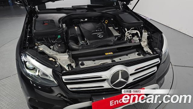 Mercedes-Benz GLC-Class 2019 — photo 6