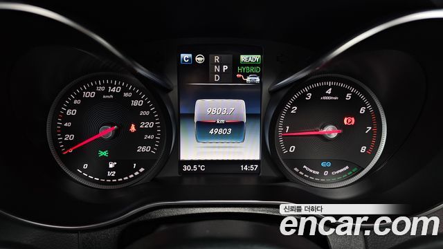Mercedes-Benz GLC-Class 2019 — photo 11
