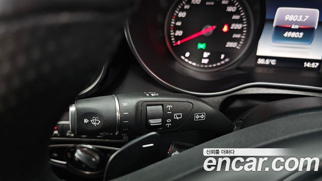 Mercedes-Benz GLC-Class 2019 — photo 29