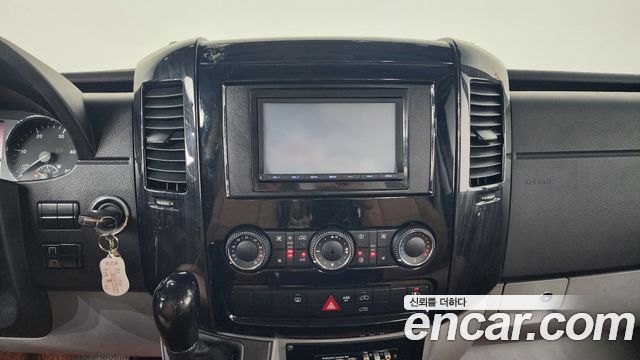 Mercedes-Benz Sprinter 2013 — photo 12