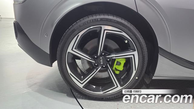 Kia EV6 2023 — photo 5