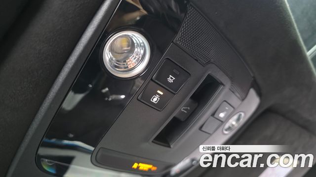 Kia EV6 2023 — photo 22
