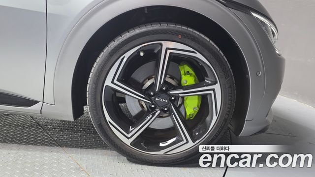 Kia EV6 2023 — photo 7