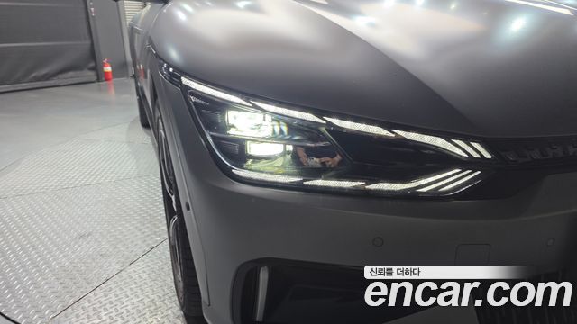 Kia EV6 2023 — photo 8
