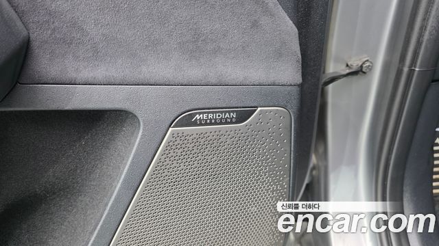 Kia EV6 2023 — photo 36