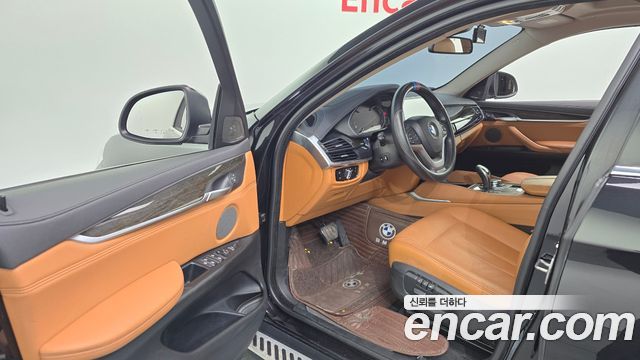 BMW X6 2016 — photo 10