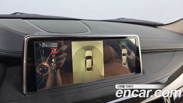 BMW X6 2016 — photo 16