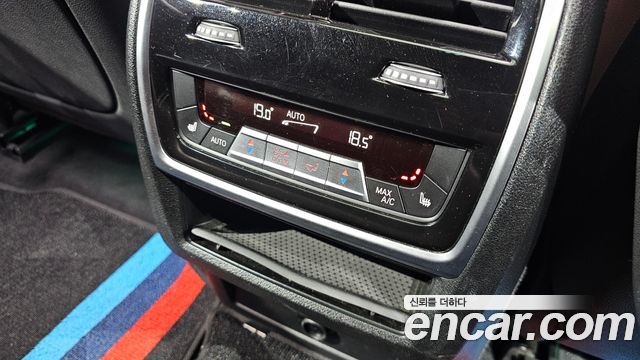 BMW X6 2020 — photo 23