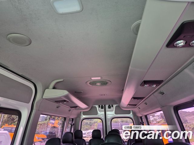 Hyundai Solati 2015 — photo 10