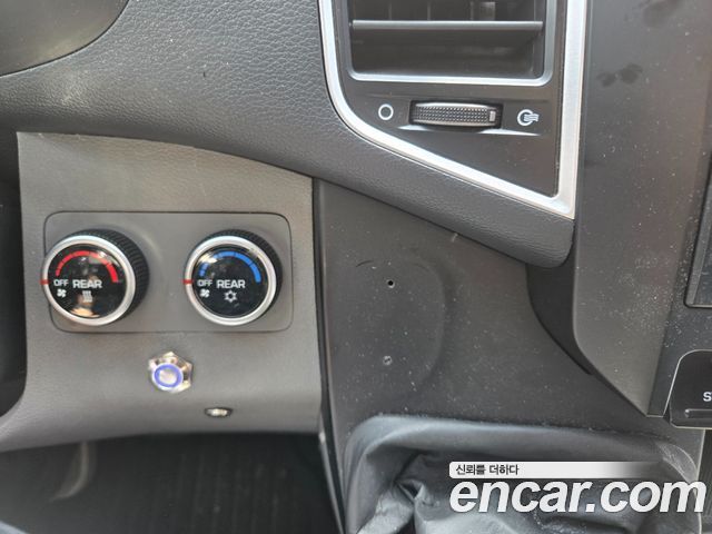 Hyundai Solati 2015 — photo 13