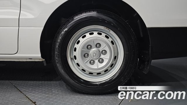 Hyundai Starex 2019 — photo 7