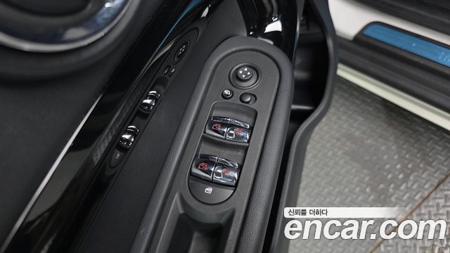 Mini Countryman 2024 — photo 29