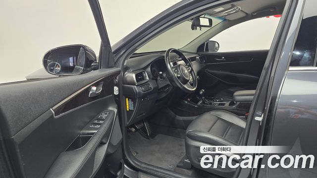 Kia Sorento 2017 — photo 13