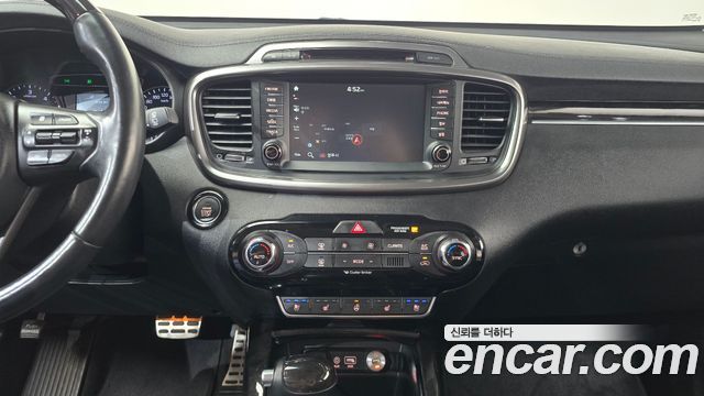 Kia Sorento 2017 — photo 19