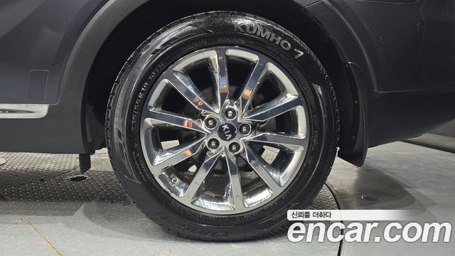 Kia Sorento 2017 — photo 7