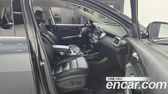 Kia Sorento 2017 — photo 16