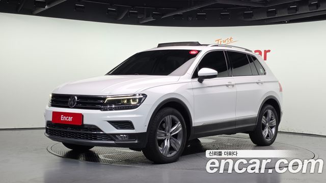 Volkswagen Tiguan 2018 — photo 1