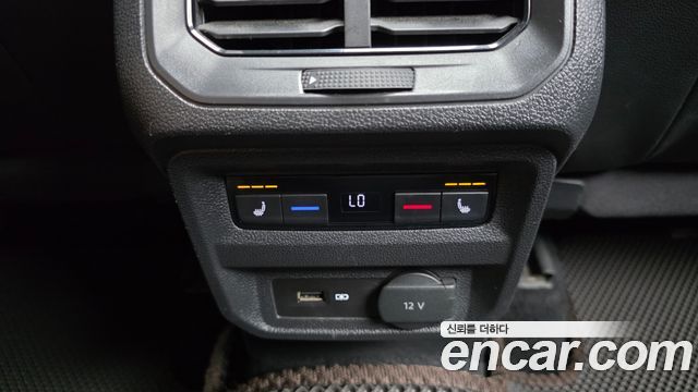 Volkswagen Tiguan 2018 — photo 19