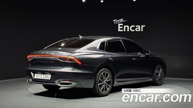 Hyundai Grandeur 2023 — photo 2