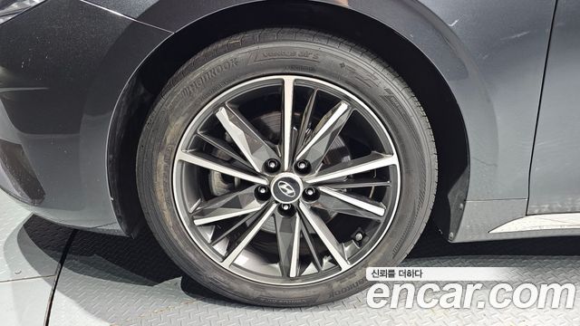 Hyundai Grandeur 2023 — photo 5