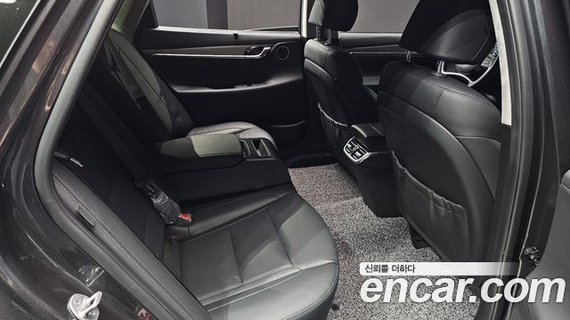 Hyundai Grandeur 2023 — photo 12