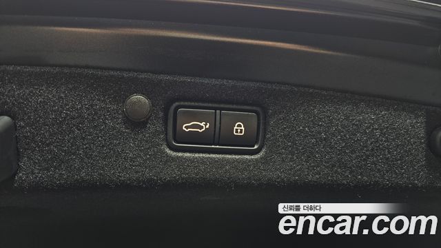Hyundai Grandeur 2023 — photo 19