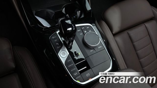 BMW X4 2025 — photo 12