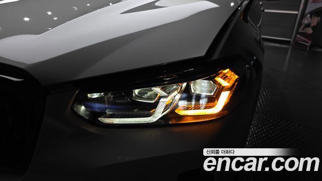 BMW X4 2025 — photo 8