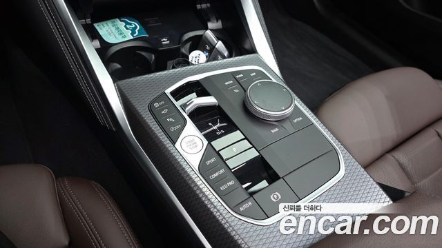 BMW 4-Series 2025 — photo 12