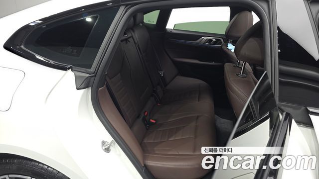 BMW 4-Series 2025 — photo 17