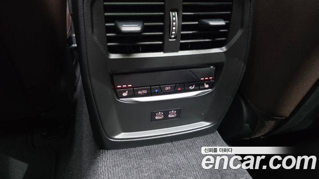 BMW 4-Series 2025 — photo 25