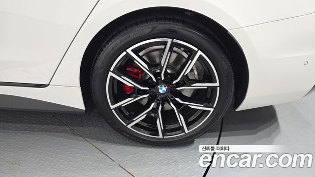 BMW 4-Series 2025 — photo 7